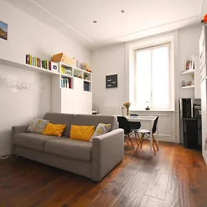 Corte Del 6 - Cozy Modern Flat , Milano Italia